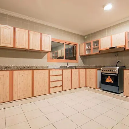 مسكن العائلة للشقق المفروشة Djeddah Extérieur photo