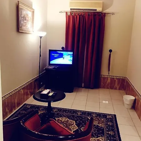 مسكن العائلة للشقق المفروشة Djeddah Extérieur photo