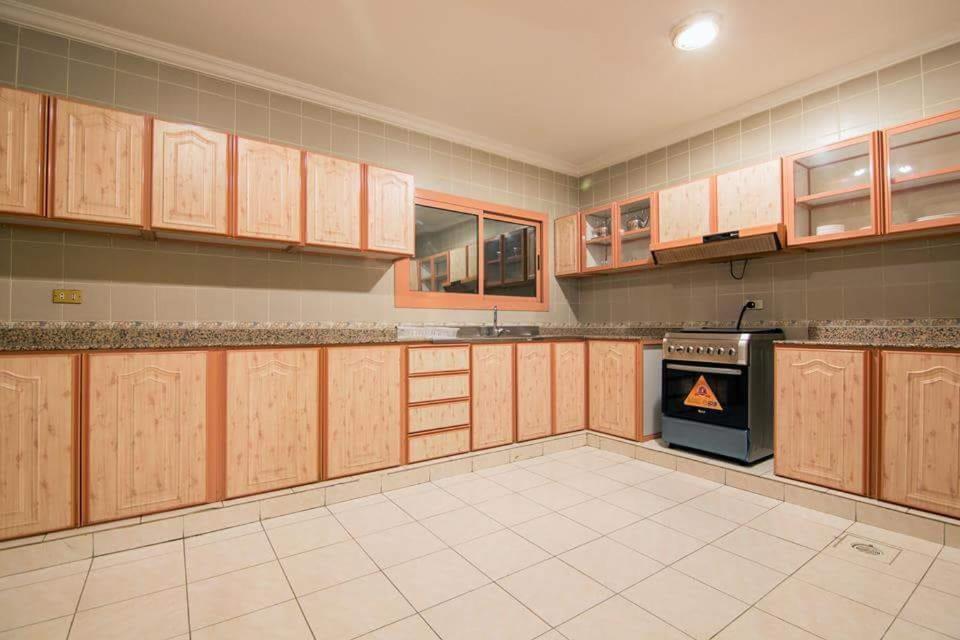 Appart hôtel مسكن العائلة للشقق المفروشة Djeddah