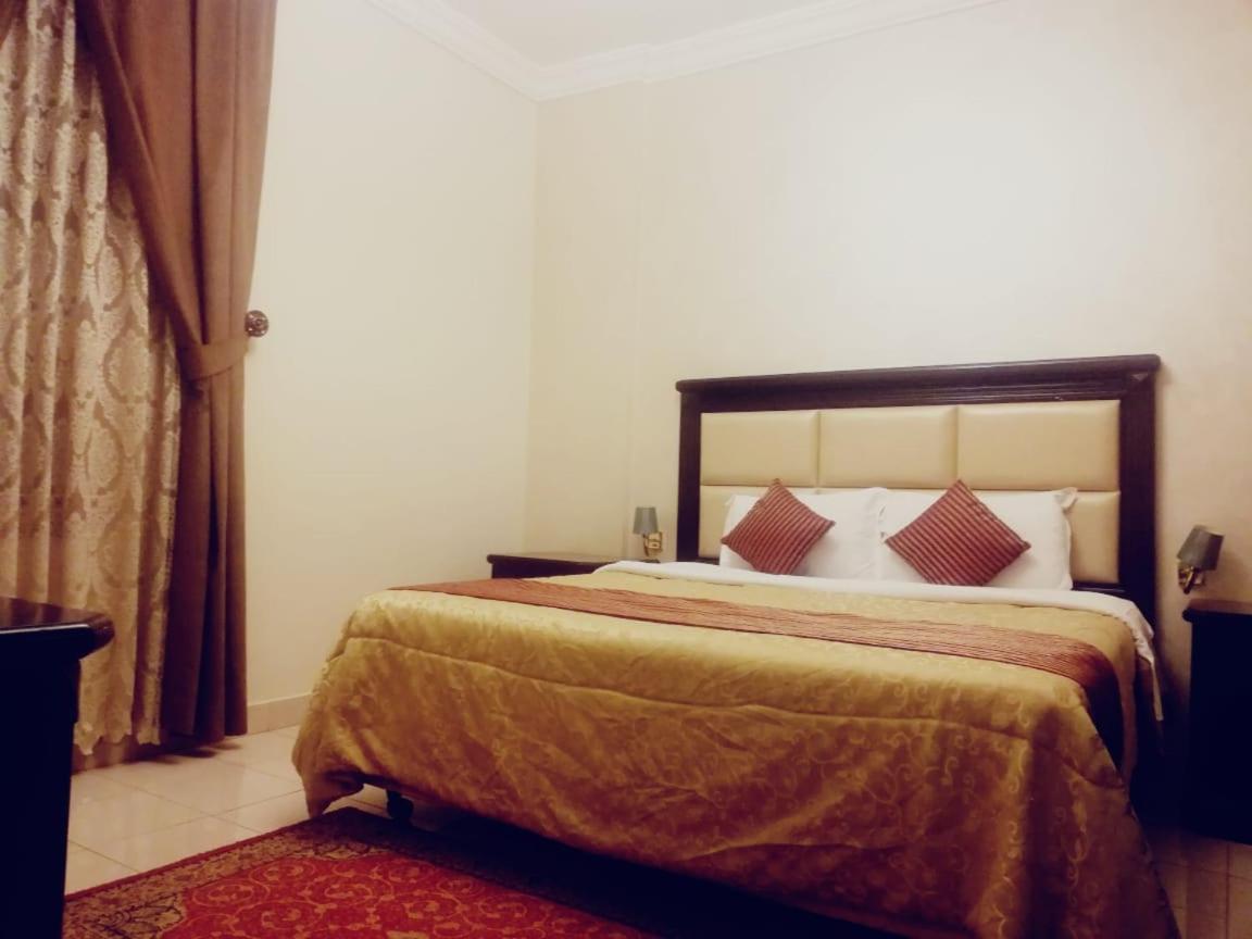 مسكن العائلة للشقق المفروشة * Djeddah